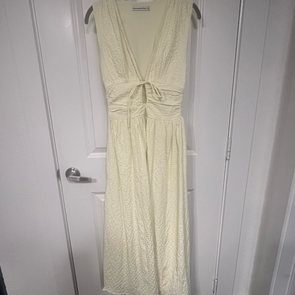 Abercrombie & Fitch Cream Midi Dress